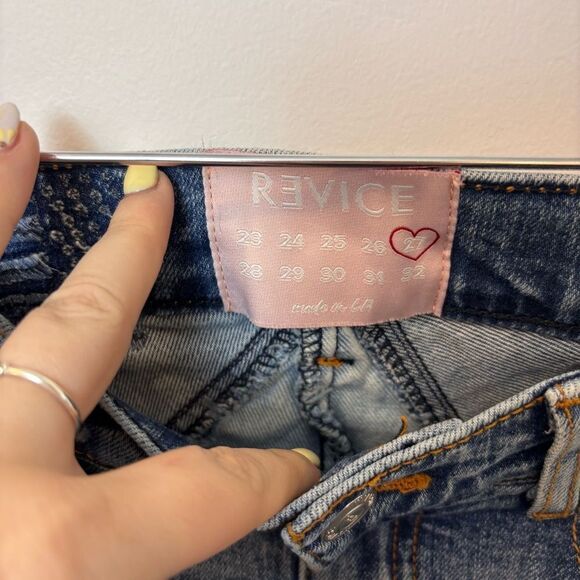 REVICE Venus Crop Star Two Tone Stretch Taper
Jeans size 27 - Picture 9 of 12